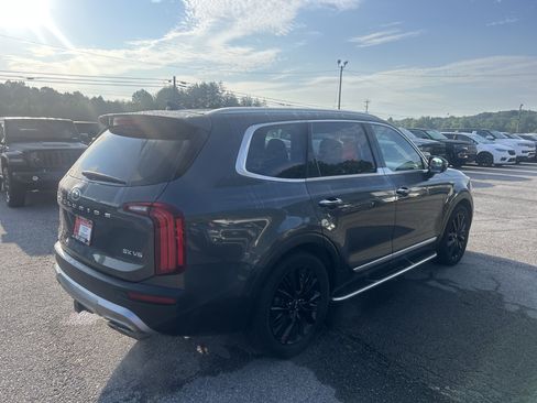Used 2020 Kia Telluride SX w/ Towing Package FWD image 6