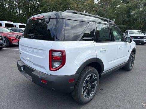 New 2025 Ford Bronco Sport Outer Banks w/ Outer Banks Tech Package+ image 5