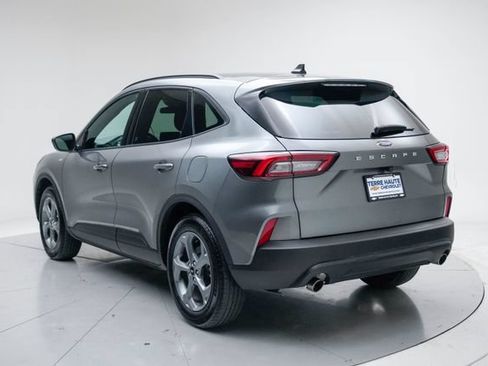 Used 2025 Ford Escape ST-Line FWD image 4