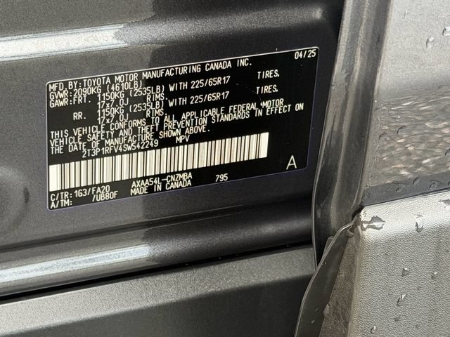 Used 2025 Toyota RAV4 XLE AWD/4WD image 20