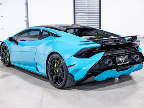 Used 2024 Lamborghini Huracan Tecnica RWD image 7
