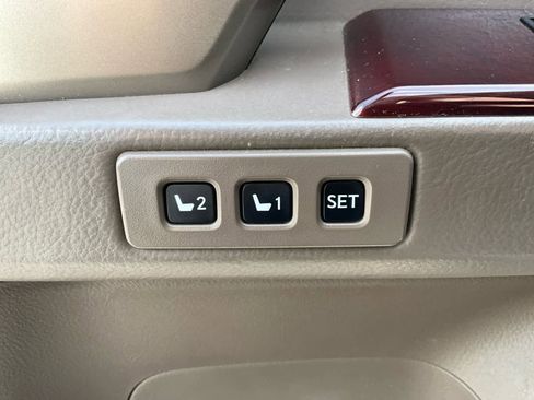 Used 2018 Lexus GX 460 Premium w/ Premium Package AWD/4WD image 35