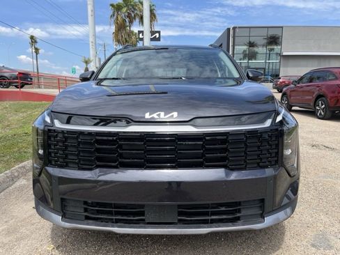 New 2026 Kia Sportage EX w/ EX Panorama Roof Package image 2