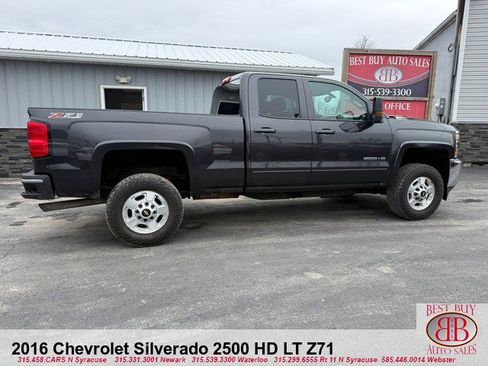 Used 2016 Chevrolet Silverado 2500 LT w/ LT Convenience Package image 8