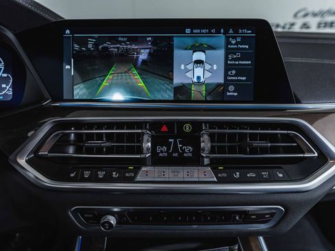 Used 2023 BMW X5 xDrive45e w/ Parking Assistance Package image 32