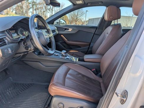 Used 2019 Audi A4 2.0T Premium w/ Convenience Package image 17