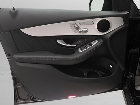 Certified 2022 Mercedes-Benz GLC 300 image 17
