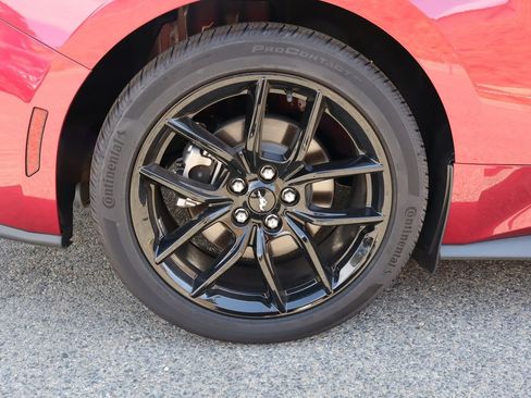 Used 2025 Ford Mustang Premium RWD image 11