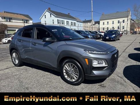 Used 2021 Hyundai Kona SEL image 2