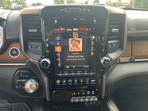 Used 2019 RAM 1500 Limited AWD/4WD image 22