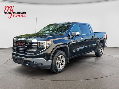 Used 2025 GMC Sierra 1500 SLT