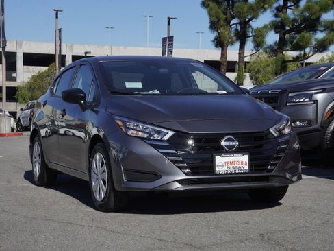New 2025 Nissan Versa S w/ Trunk Package image 2