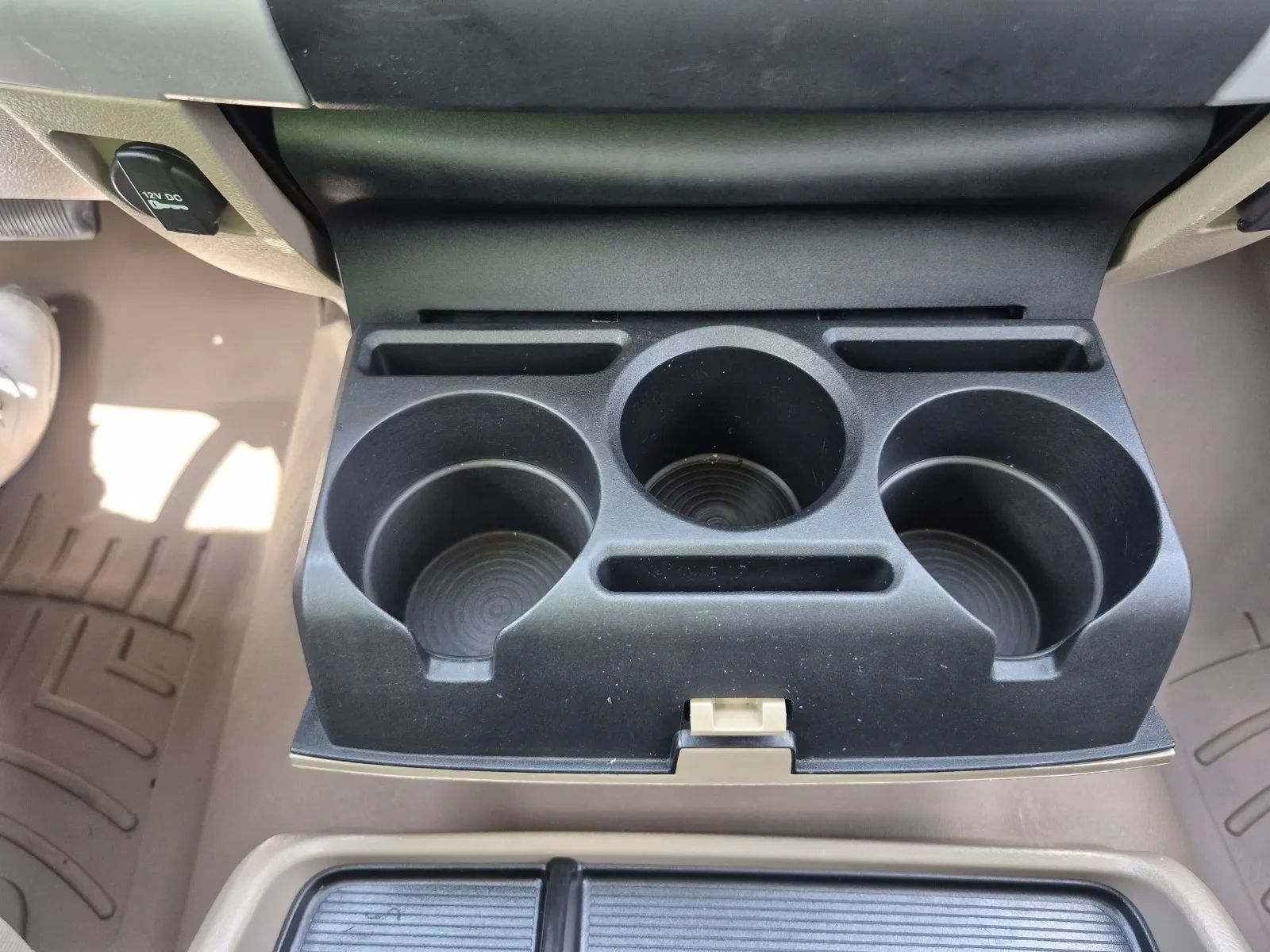 Used 2012 RAM 1500 Classic SLT RWD image 23