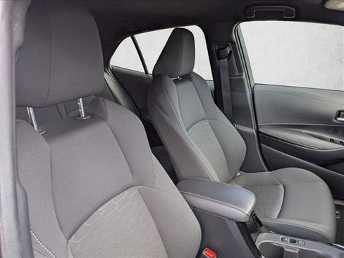 Used 2025 Toyota Corolla SE FWD image 15