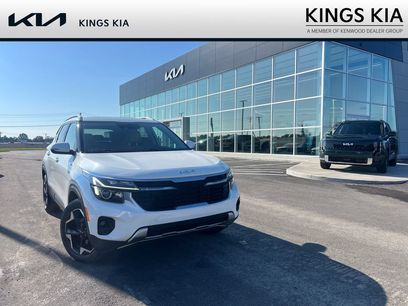 Used 2024 Kia Seltos EX