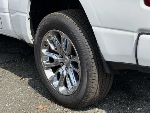 Used 2023 RAM 1500 Laramie AWD/4WD image 12