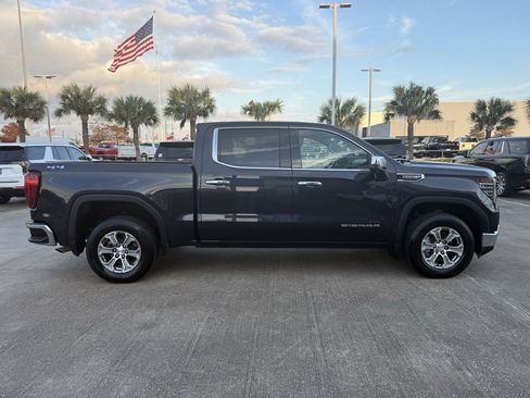Used 2024 GMC Sierra 1500 SLT image 7