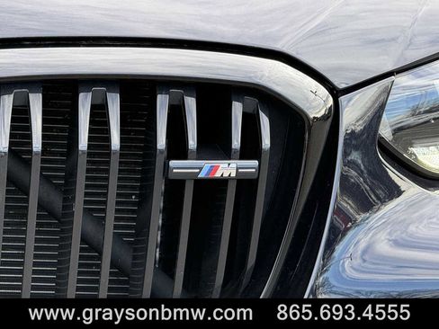 Used 2025 BMW X4 M40i w/ Premium Package image 37