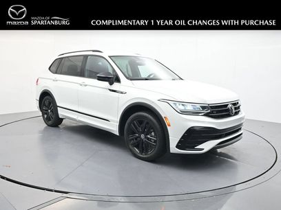 Used 2022 Volkswagen Tiguan SE R-Line