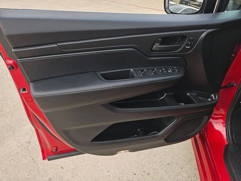 Used 2025 Honda Odyssey Sport-L image 14