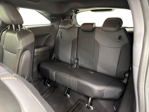 Used 2022 Toyota Sienna XLE Woodland Edition AWD/4WD image 26