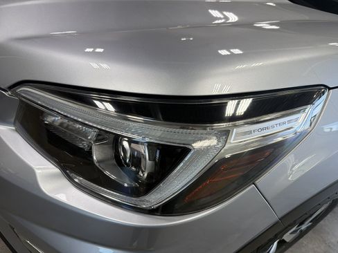 Used 2020 Subaru Forester Touring AWD/4WD image 16