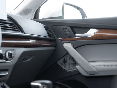 Certified 2022 Audi Q5 2.0T Premium Plus image 18