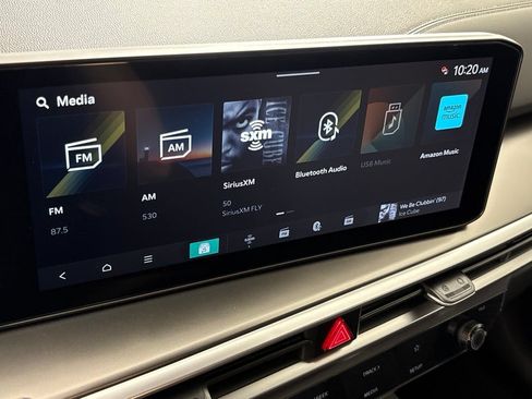 New 2026 Kia Sorento LX FWD image 34