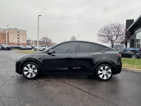 Used 2023 Tesla Model Y Long Range image 5