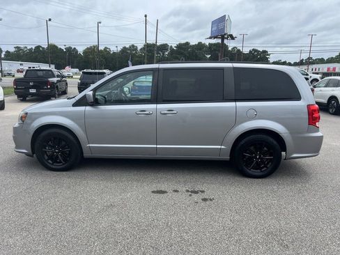 Used 2019 Dodge Grand Caravan GT image 6