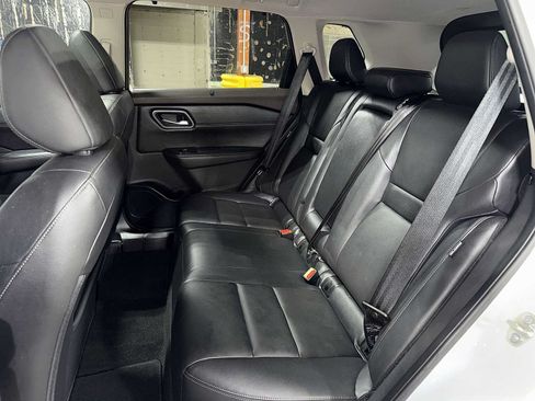 Used 2021 Nissan Rogue SL w/ Premium Package AWD/4WD image 17