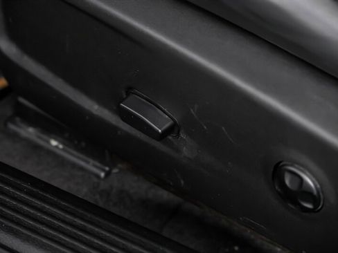 Used 2016 Dodge Challenger R/T Plus RWD image 21