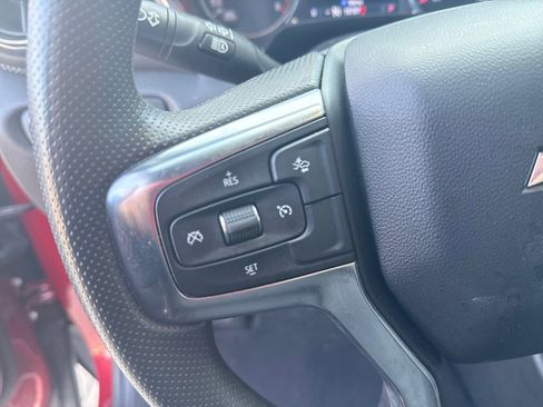 Used 2025 Chevrolet Blazer LT image 19