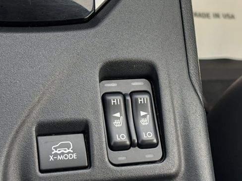 Used 2019 Subaru Crosstrek 2.0i Limited w/ Moonroof Package w/Navigation AWD/4WD image 5