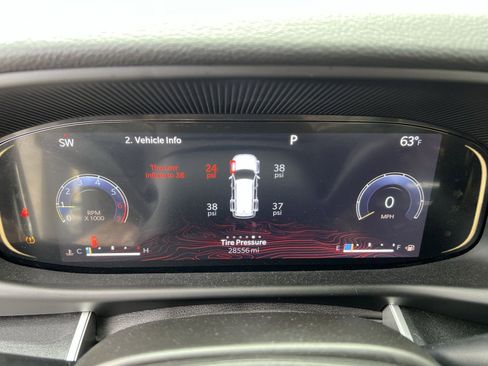 Used 2023 Jeep Wagoneer L 4WD image 23