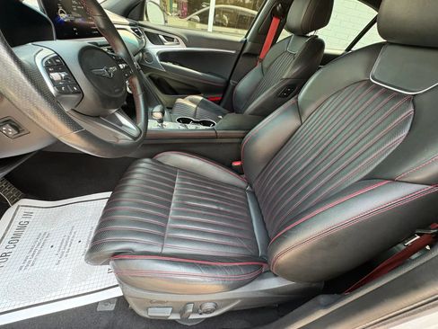 Used 2022 Genesis G70 3.3T w/ Sport Advanced Package RWD image 28