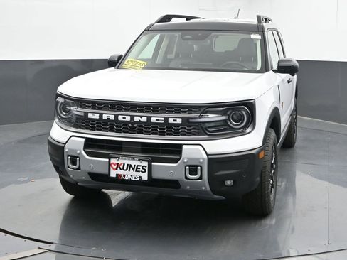 New 2025 Ford Bronco Sport Badlands w/ Badlands Tech Package image 3