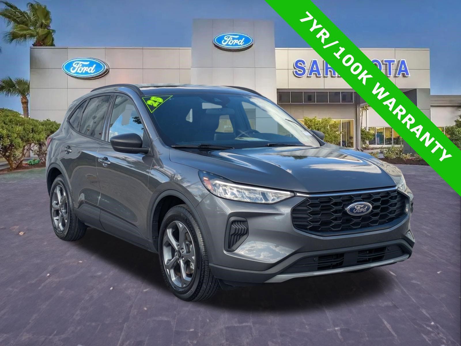 Certified 2025 Ford Escape ST-Line FWD image 1