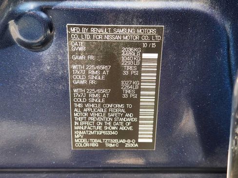 Used 2016 Nissan Rogue SV w/ SV Premium Package FWD image 33