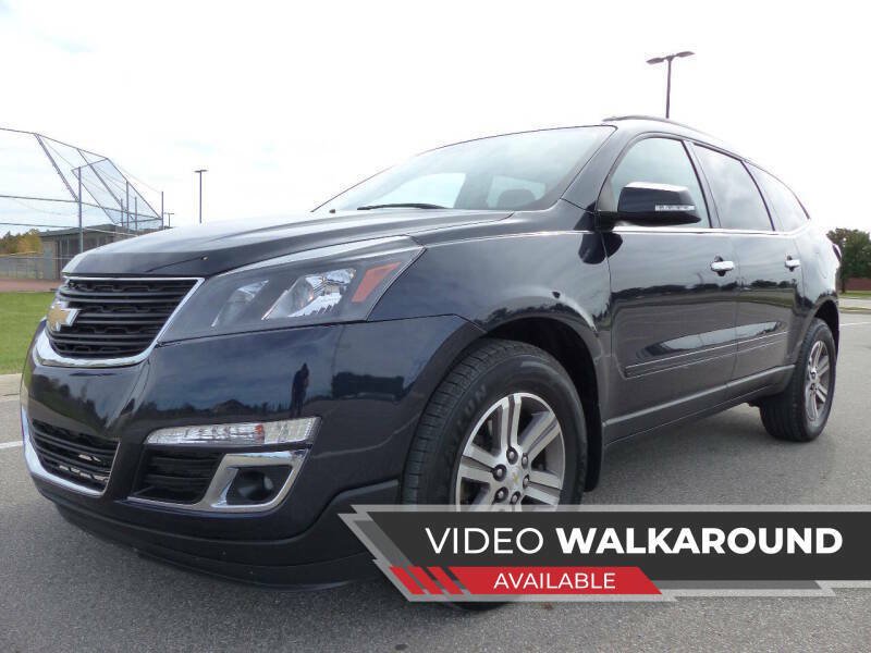 Used 2017 Chevrolet Traverse LT AWD/4WD image 1