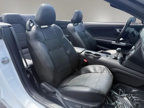 Used 2020 Ford Mustang Premium RWD image 36
