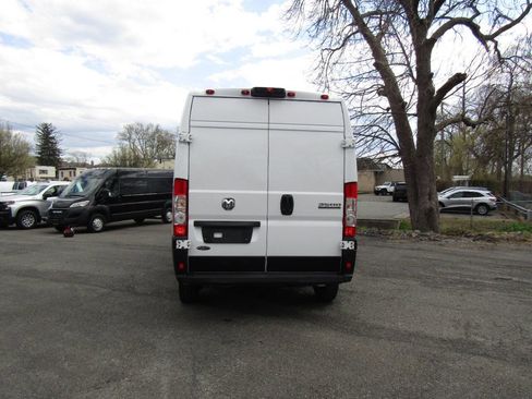 Used 2025 RAM ProMaster 3500 w/ Convenience Group image 6