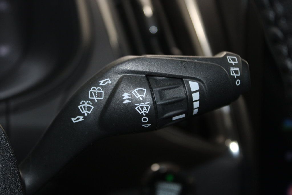 Used 2024 Ford Edge Titanium AWD/4WD image 38