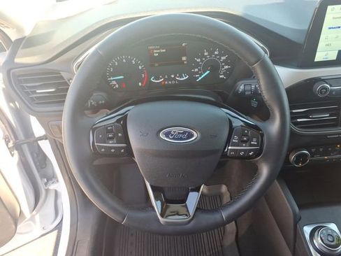 Used 2022 Ford Escape SE w/ Convenience Package image 14