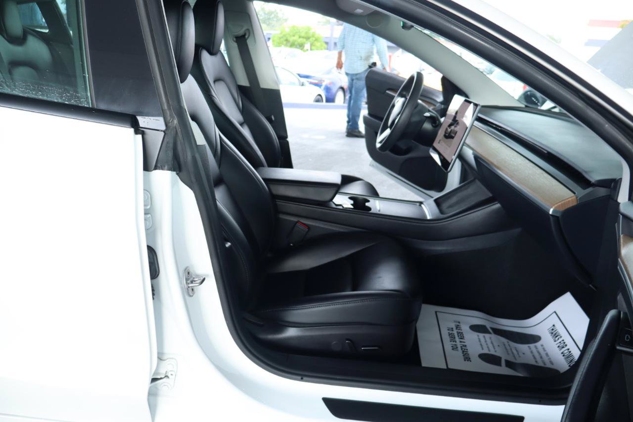 Used 2023 Tesla Model 3 Standard Range RWD image 35