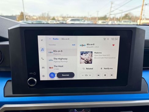 Certified 2025 Toyota Tacoma TRD Off-Road image 19