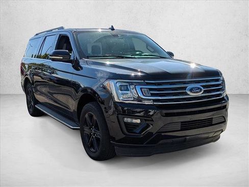 Used 2021 Ford Expedition Max XLT image 3