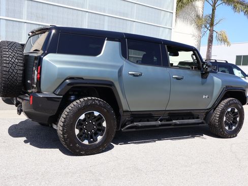 Used 2024 GMC Hummer EV 3X w/ Extreme Off-Road Package image 10