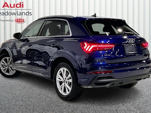Used 2025 Audi Q3 2.0T Premium w/ Convenience Package image 4