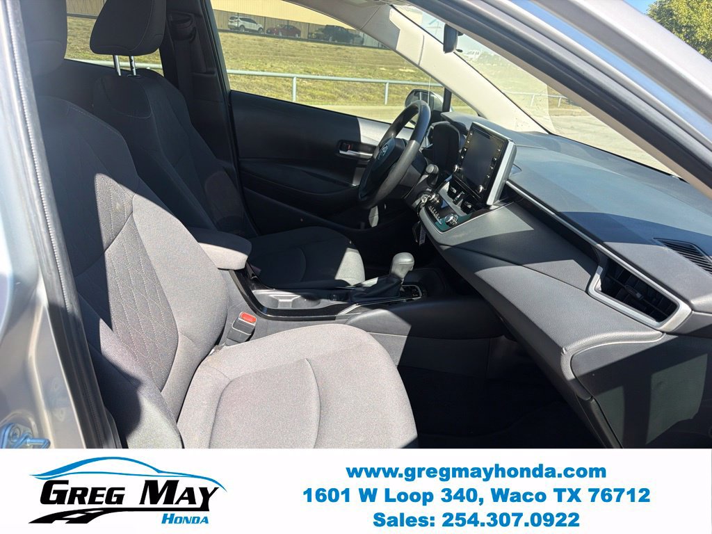 Used 2021 Toyota Corolla LE FWD image 27